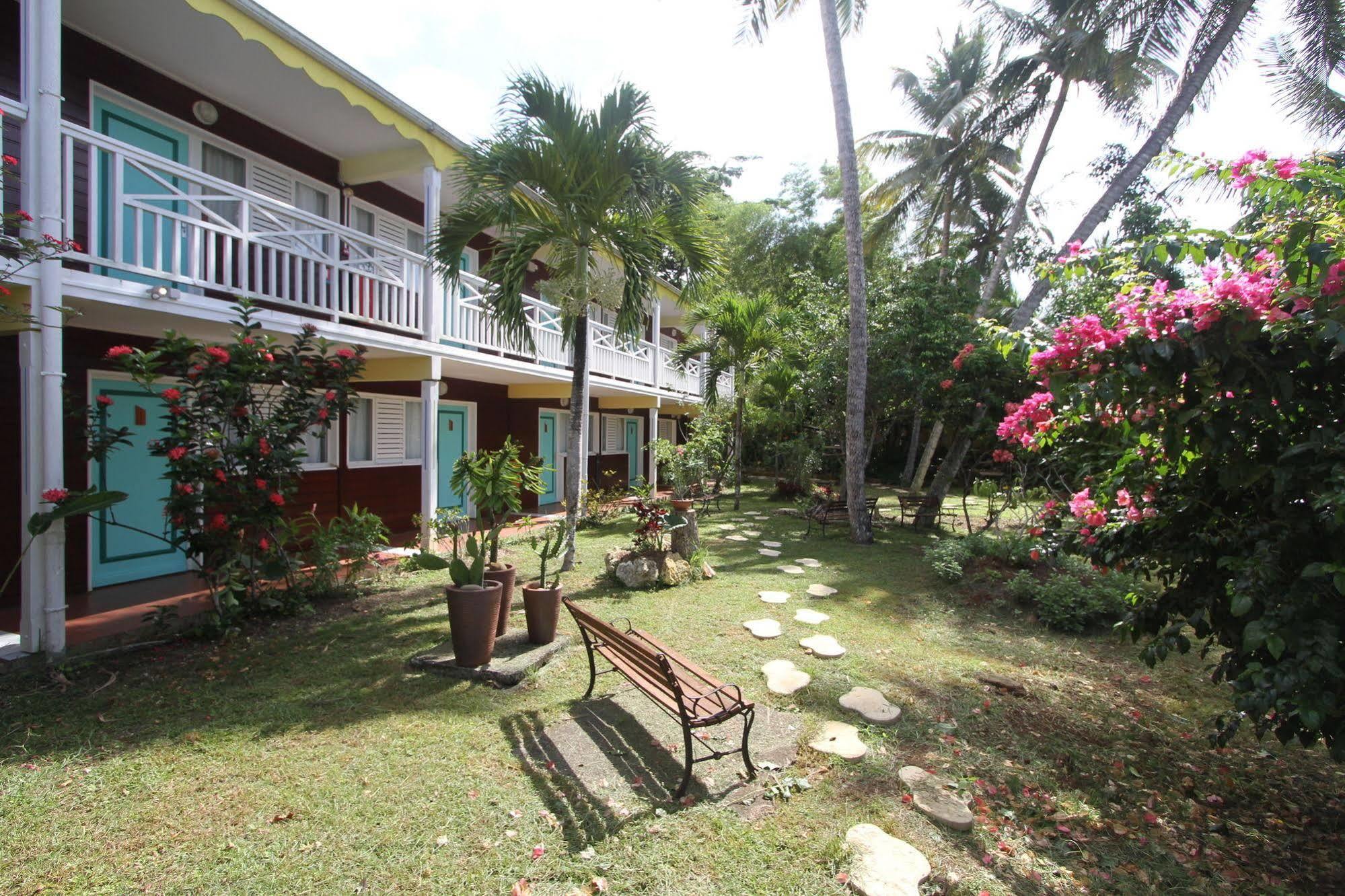 Hotel La Maison Creole Le Gosier  Esterno foto